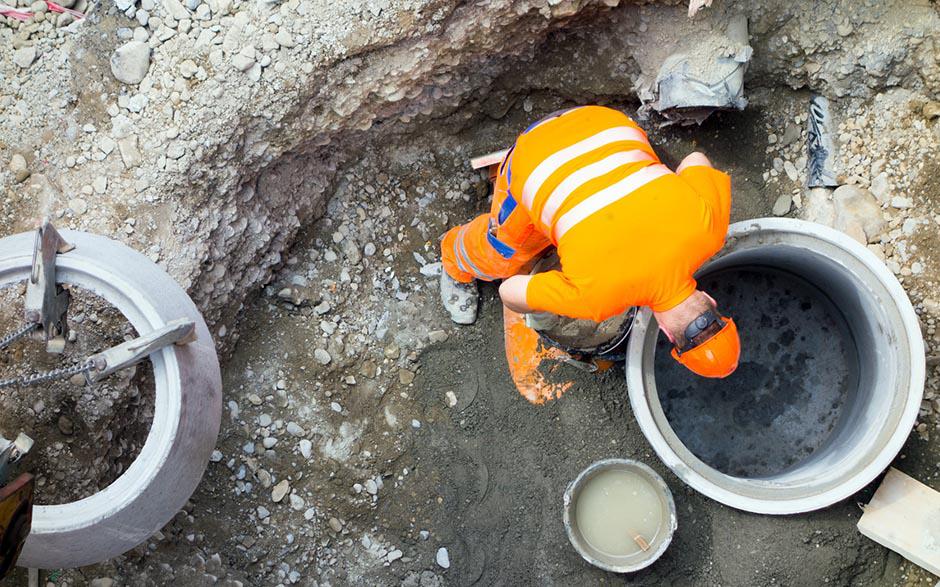 tarif plombier débouchage canalisation La Courneuve